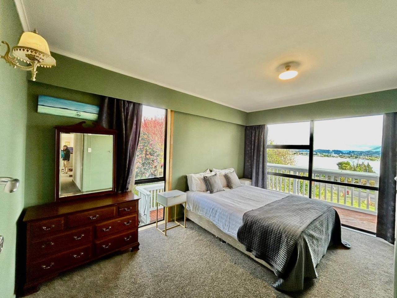 Premium Lake View Home Rotorua Dış mekan fotoğraf